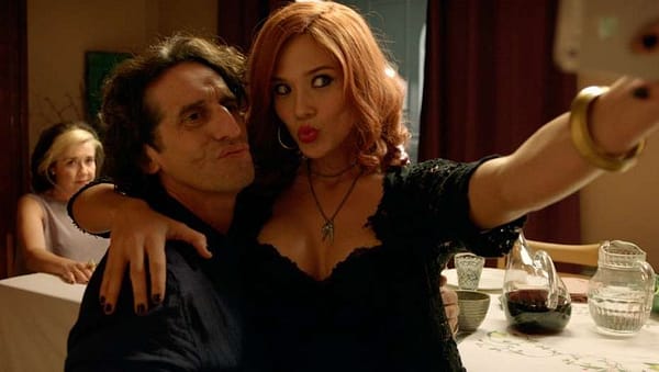 La noche que mi madre mato a mi padre